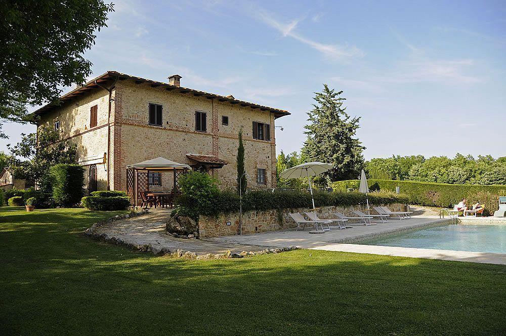 Il Colombaio, Siena -Appartamenti E Camere- Isola d'Arbia Bagian luar foto